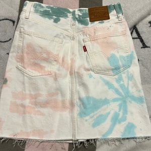 Levi’s multi color Jean skirt
